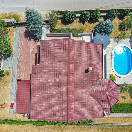 3 Bedroom Awesome Home In Badanj Ferienhaus *